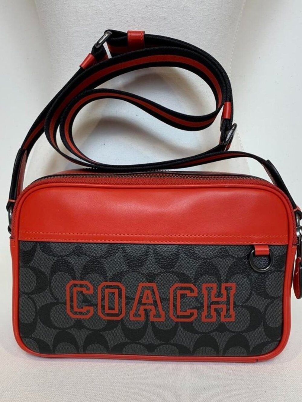 Rare COACH Graham Crossbody